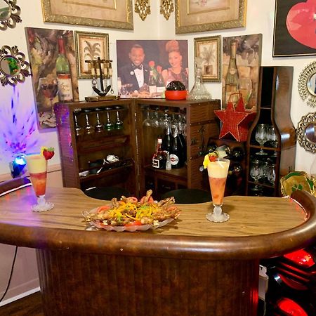 Ambassador Luxury Room ジェームズタウン エクステリア 写真